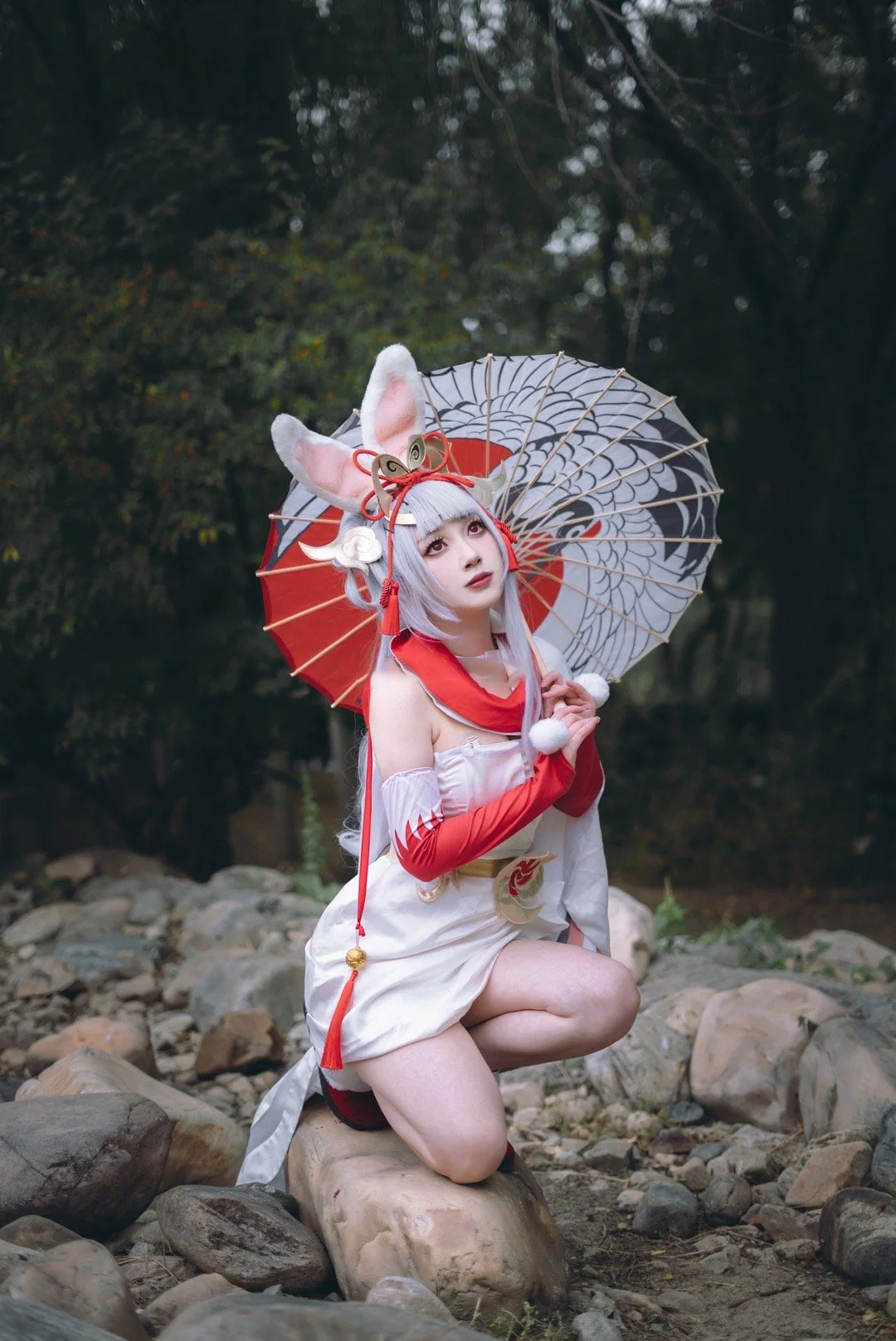 《王者荣耀》公孙离祈雪灵祝COS写真